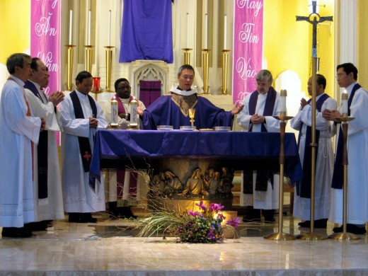 Fr Dinh - First Mass with the Vietnamese Community