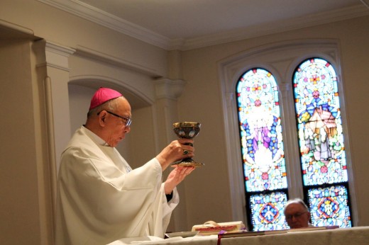 Bishop Ignatius Wang Visits The Assumptionist Center