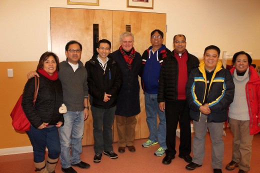 Father Alex celebrates Christmas with Filipino Communities_21