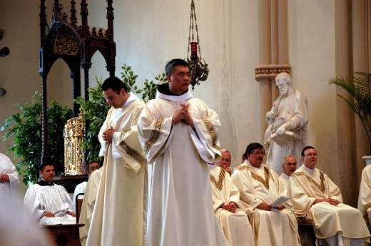 Br  Vo Tran Gia Dinh  A A  - Ordained Deacon_11