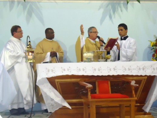 The ordination of Fr Celio Firme AA in Brazil_7