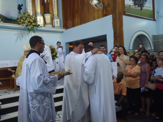 The ordination of Fr Celio Firme AA in Brazil_18