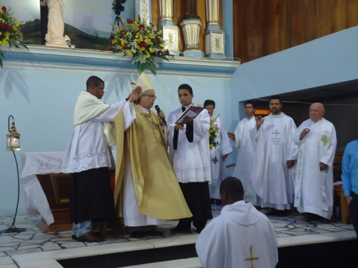 The ordination of Fr Celio Firme AA in Brazil_20