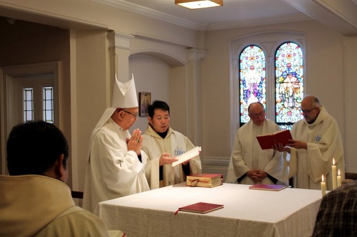 Bishop Ignatius Wang Visits The Assumptionist Center
