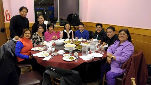 Father Alex celebrates Christmas with Filipino Communities_9